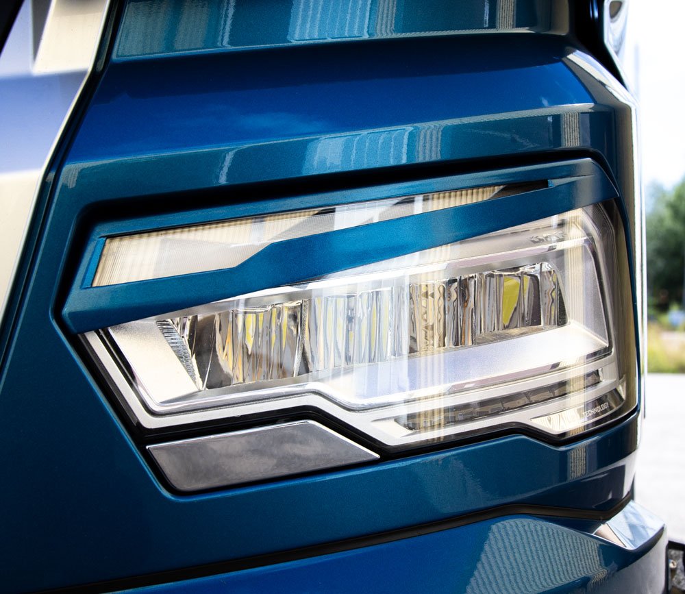 DAF žibintų apvadai