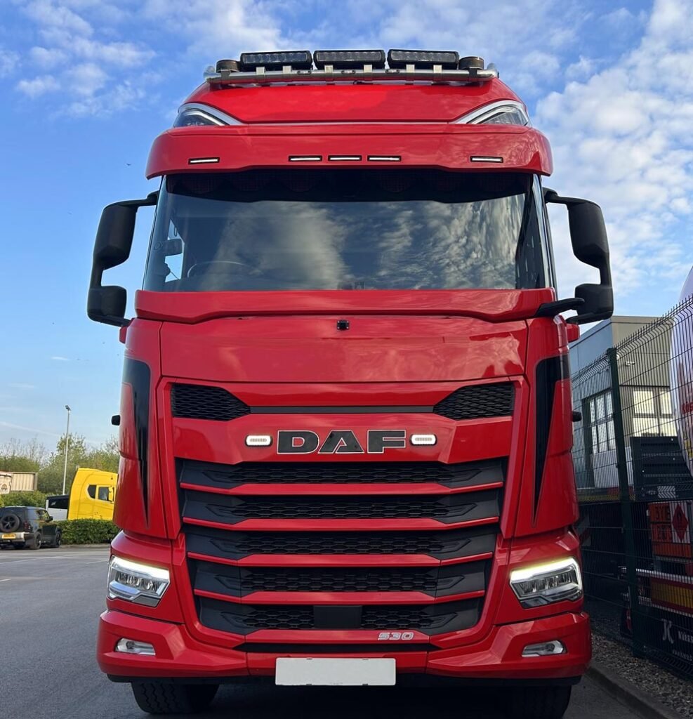 DAF saulės skydelis